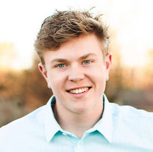 Meet your Posher, Logan